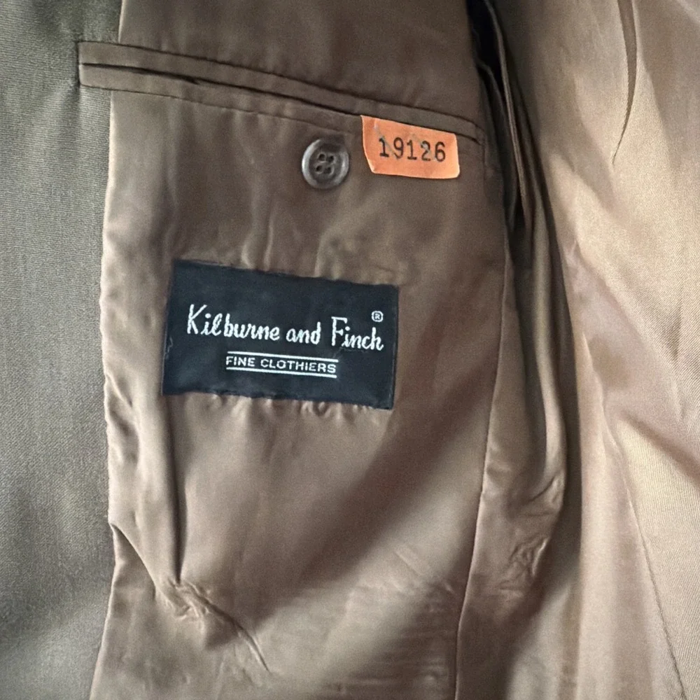Kilburne & Finch olive green Blazer - men size 36R